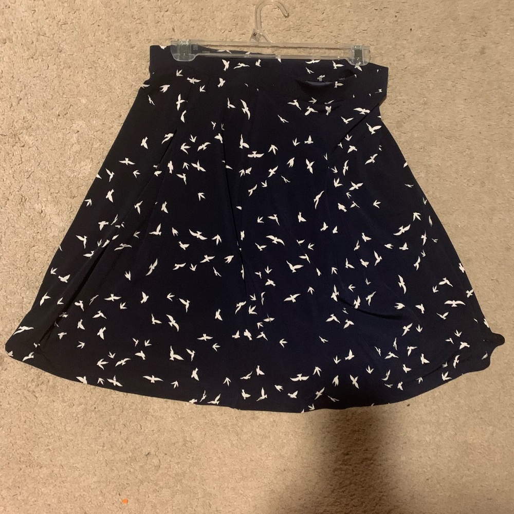 Elegant navy and White Skirt